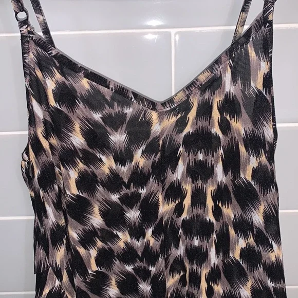 Layered Ruffle Front Top - Picture 10 of 14